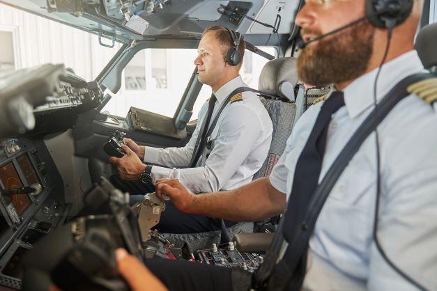 Transportation Safety Board urges better medical screening guidelines for pilots - https://cdn.connectfm.ca/pilot.jpg