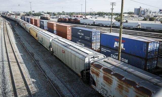 CN, CPKC to resume railway service Monday as work stoppage ends - https://cdn.connectfm.ca/railways.jpg