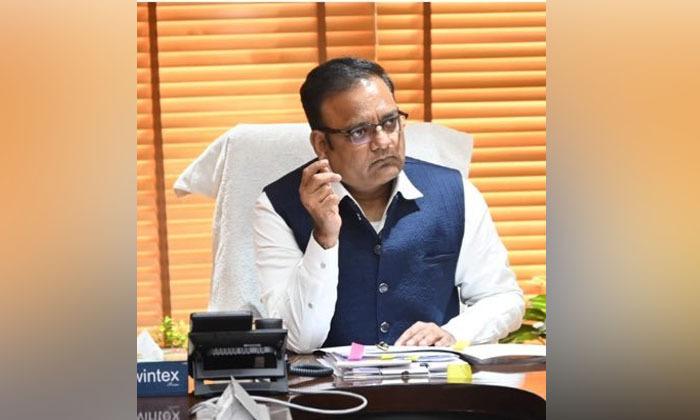 delhi-minister-raj-kumar-anand-resigned-from-the-cabinet