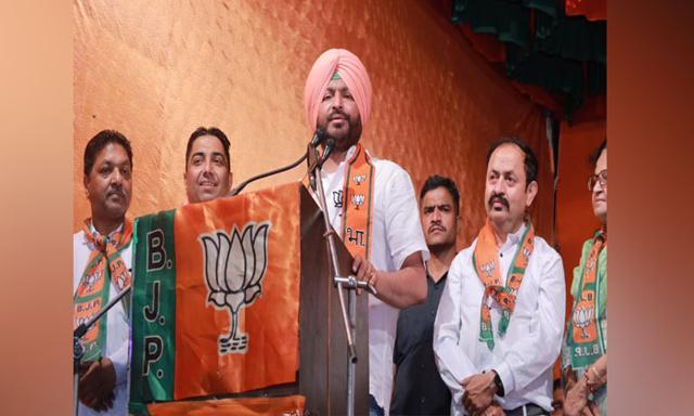 Bajwa wants to defeat Raja Waring: Ravneet Singh Bittu - https://cdn.connectfm.ca/ravneet-bittu_2024-05-03-183653_xfwm.jpg