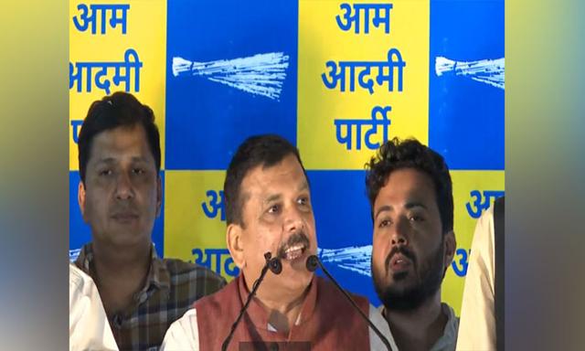 As soon as he came out on bail, Sanjay Singh held a press conference and targeted the BJP - https://cdn.connectfm.ca/sanjay-singh_2024-04-05-182110_yflg.jpg