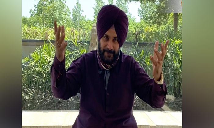 lok-sabha-elections-navjot-singh-sidhu-held-an-important-meeting-with-his-relatives-at-patiala