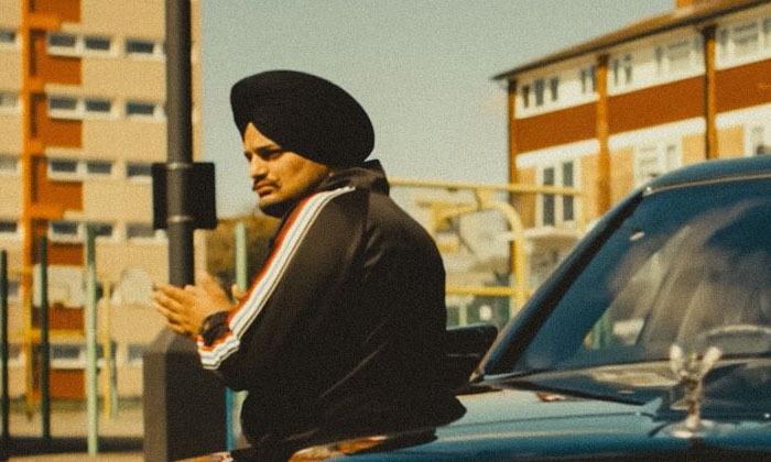 sidhu-moosewala-at-london-fashion-week