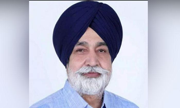 after-the-son-in-law-joined-the-bjp-sikandar-maluka-was-under-fire-sukhbir-badal-took-this-decision