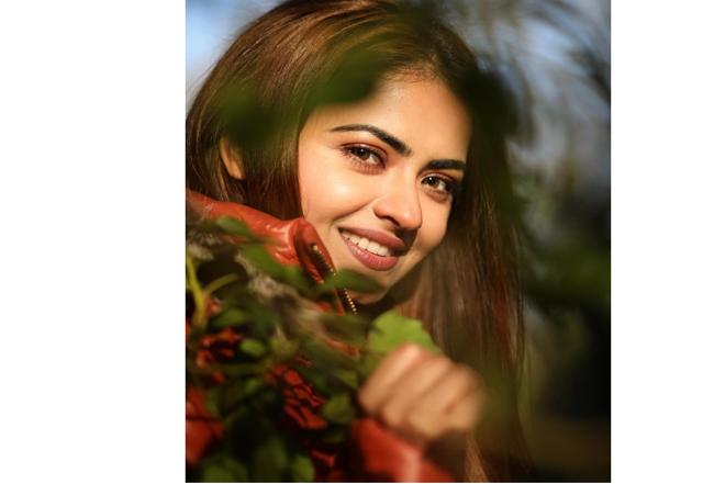 Instagram shadow bans Simi Chahal’s account - https://cdn.connectfm.ca/simi.jpg