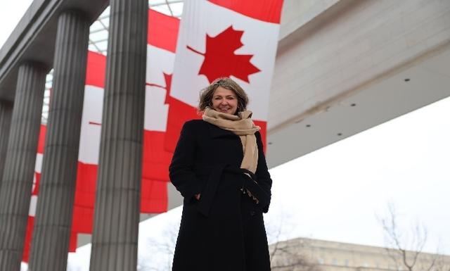 ‘Into the lion’s den’; Amid criticism, Alberta’s Smith set to attend U.S. fundraiser - https://cdn.connectfm.ca/smith_2025-03-26-123507_khbf.jpg