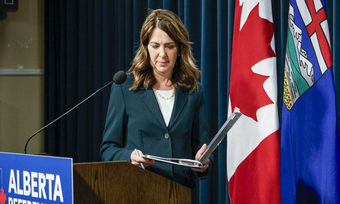 danielle-smith-warns-ucp-members-support-canada-or-leave-the-party