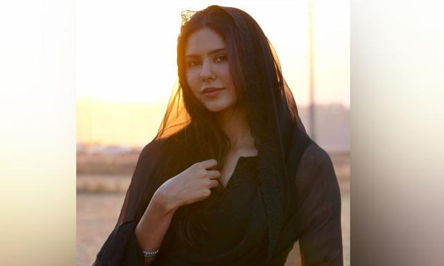 I have no team to make reels: Sonam Bajwa - https://cdn.connectfm.ca/sonam-bajwa_2024-06-06-165159_thzu.jpg