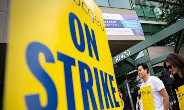 Talks to resume between B.C. government and its public service  union - https://cdn.connectfm.ca/strike_2025-09-26-184309_cxju.jpg