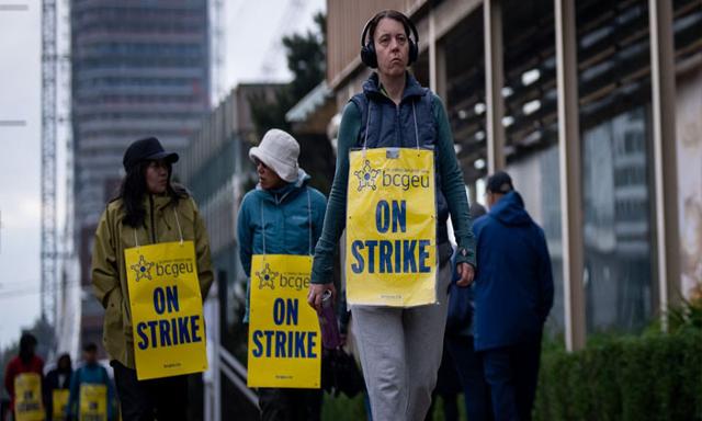 Firefighters join widening B.C. public service strike as mediated talks continue - https://cdn.connectfm.ca/strike_2025-10-22-181831_ldxa.jpg