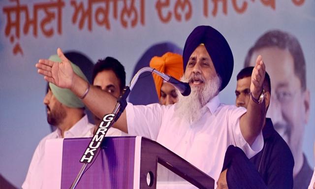 Sukhbir Badal seeks ban on Kangana’s movie Emergency - https://cdn.connectfm.ca/sukhbir-singh-badal_2024-08-22-165534_fbdy.jpg