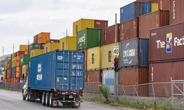 Quebec introduces testing requirement for newer Ontario truck drivers seeking licence transfers - https://cdn.connectfm.ca/truck_2026-07-09-175620_swvu.jpg