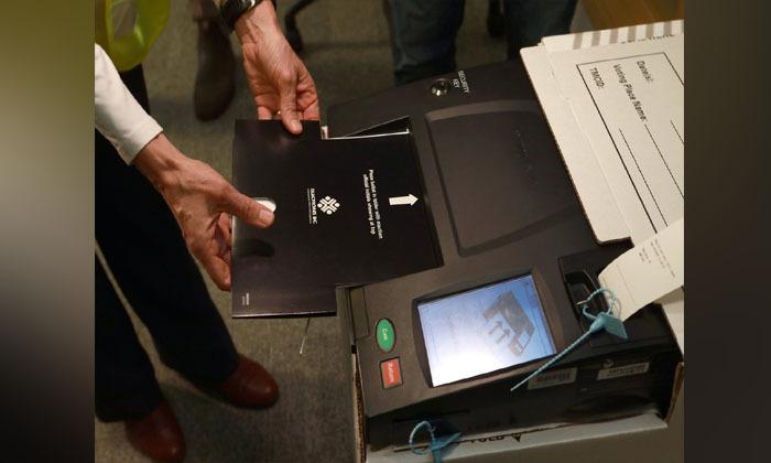advance-voting-begins-for-the-british-columbia-provincial-election-on-oct-19