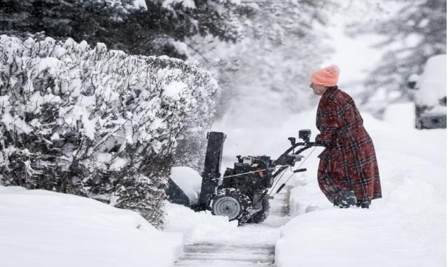 Winter to Arrive Early Across Canada, Weather Network Forecasts Colder December - https://cdn.connectfm.ca/winter.jpg
