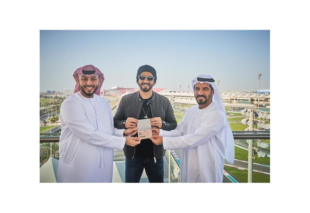 ranveer-singh-gets-uae-golden-visa