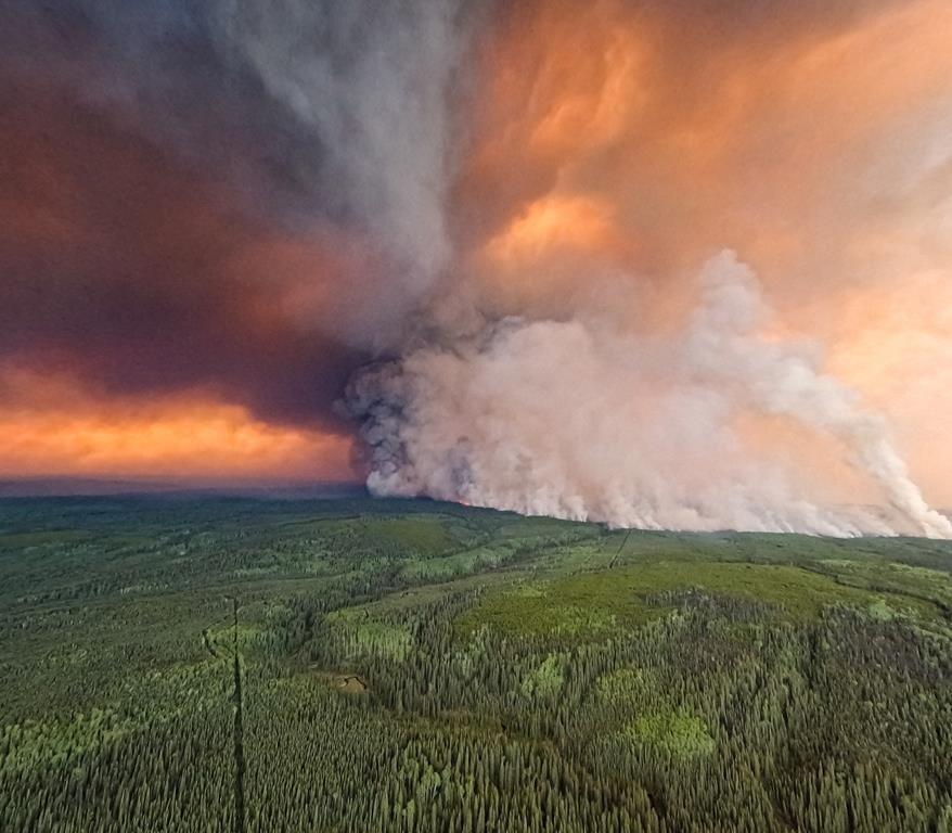 lightning-sparks-about-200-new-wildfires-across-b-c-as-heat-grips-interior