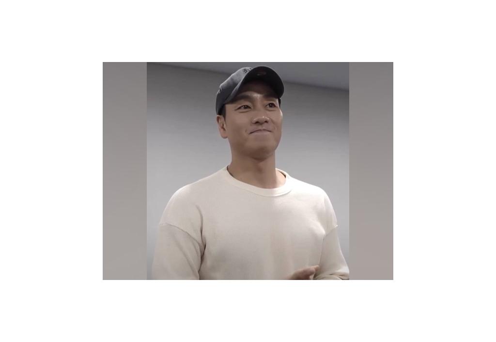 korean-money-heist-remake-casts-squid-game-star-park-hae-soo