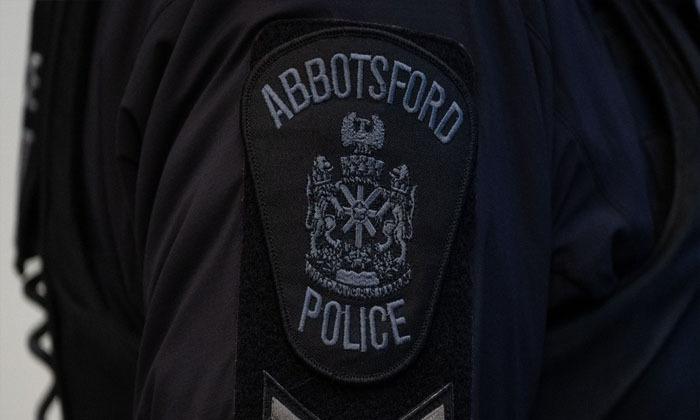 man-seriously-injured-in-targeted-stabbing-at-abbotsford-park-police-say