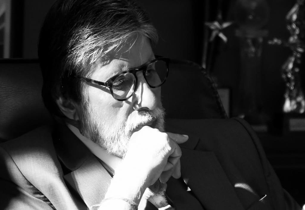 cannot-read-write-see-amitabh-bachchan