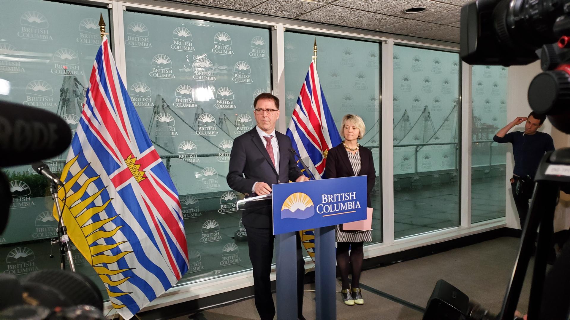 bcs-health-officials-ask-british-columbians-to-come-together-in-time-of-uncertainity