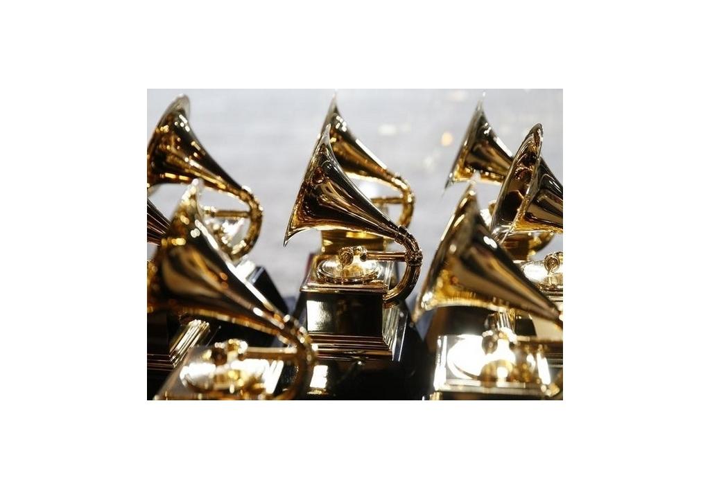 grammy-awards-2022-postponed-amid-omicron-surge