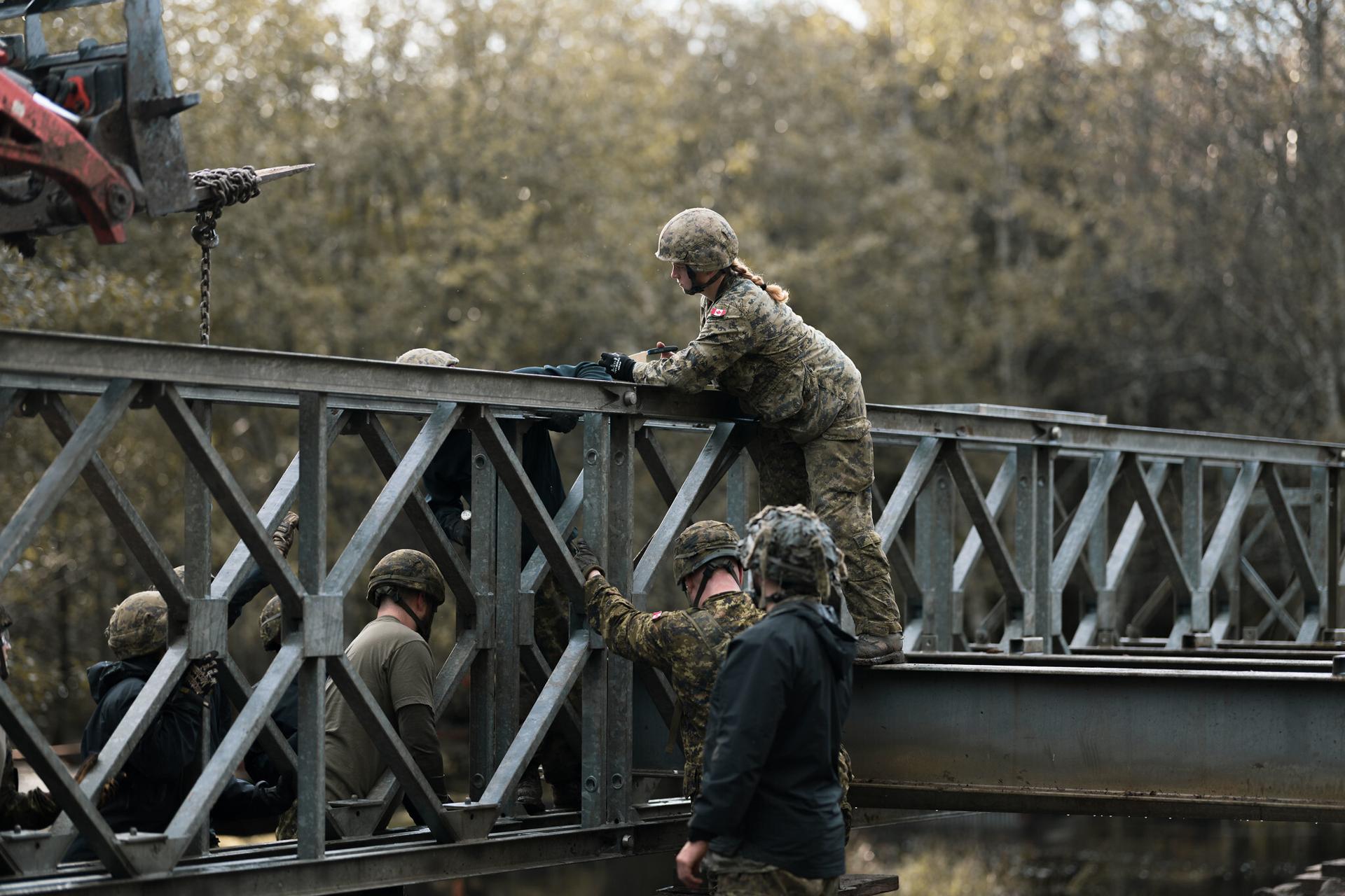 military-dealing-with-more-than-10-000-unfilled-positions-amid-growing-pressures