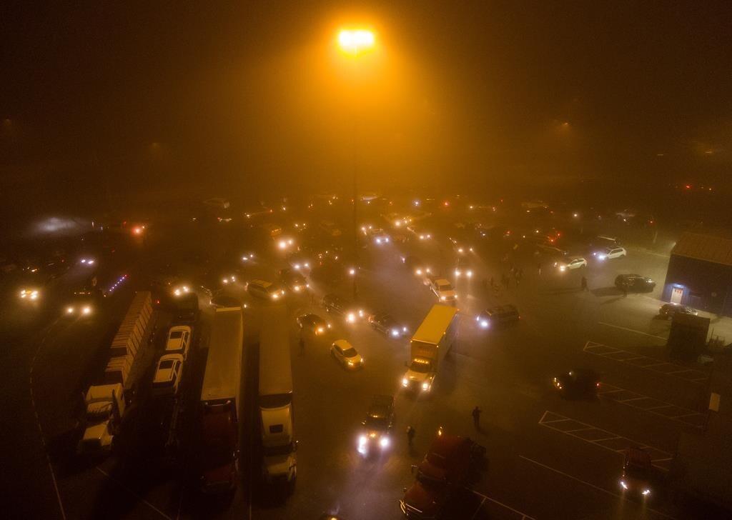 conservative-mps-meet-truckers-convoy-enroute-to-ottawa