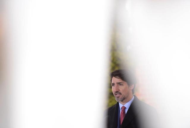 Sofi and kids now at Harrington Lake, Justin Trudeau remains in self isolation - https://cdn.connectfm.ca/Pandemic-conspiracy-theories-test-truth-evidence-government-say-experts-2.jpeg
