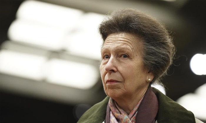 princess-anne-to-take-part-in-b-c-ceremony-bringing-new-ship-into-pacific-fleet