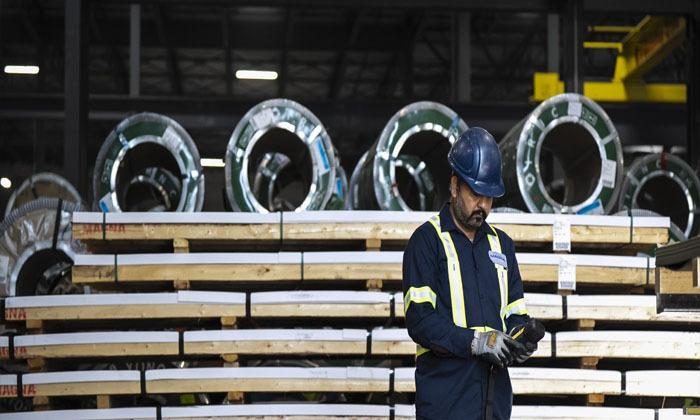 canada-records-job-losses-in-january-as-labour-market-shows-new-signs-of-strain