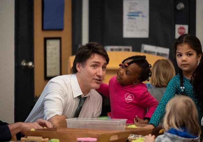 on-pre-budget-charm-offensive-trudeau-announces-plans-to-expand-10-a-day-child-care