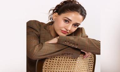 disha-patani-seen-with-punjabi-singer-talwinder-fans-get-curious