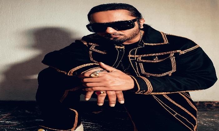 honey-singh-takes-a-dig-at-badshah