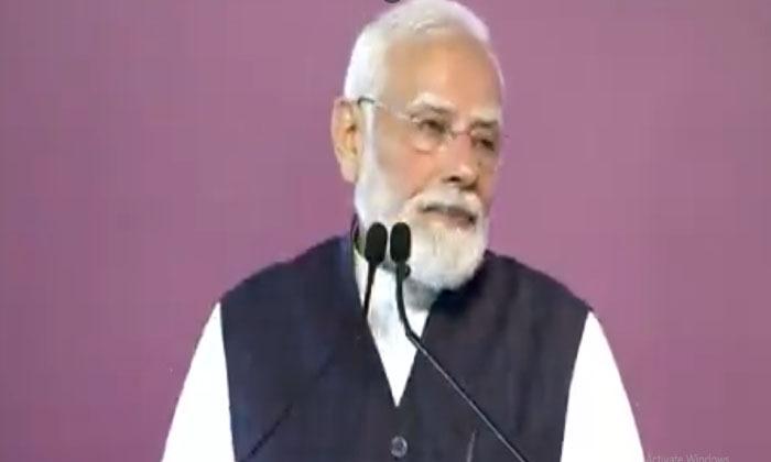 modi-criticizes-punjab-governments-law-and-order-record-during-jalandhar-rally